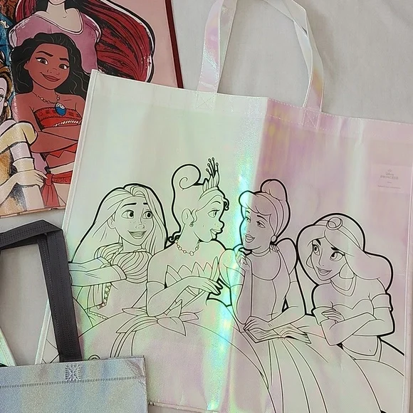Set of Disney Princess Reusable Totes  with a Bonus Silver Tote - Picture 4 of 16